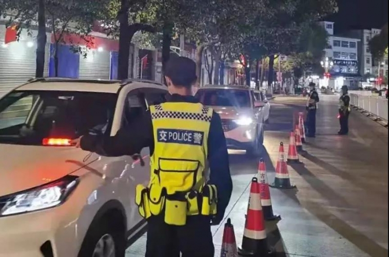 “三防三着力”，古城公安道路交通管理有绝招！3.jpg