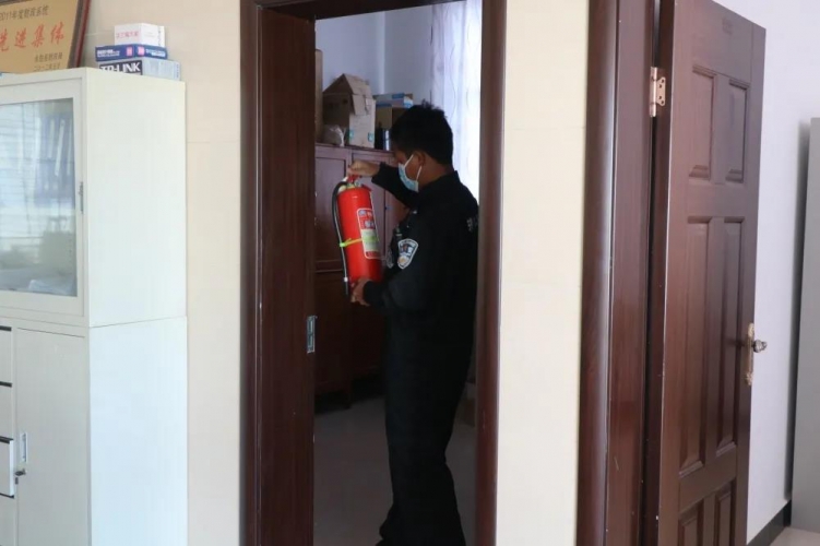 永胜县羊坪派出所积极开展重点单位安全大检查