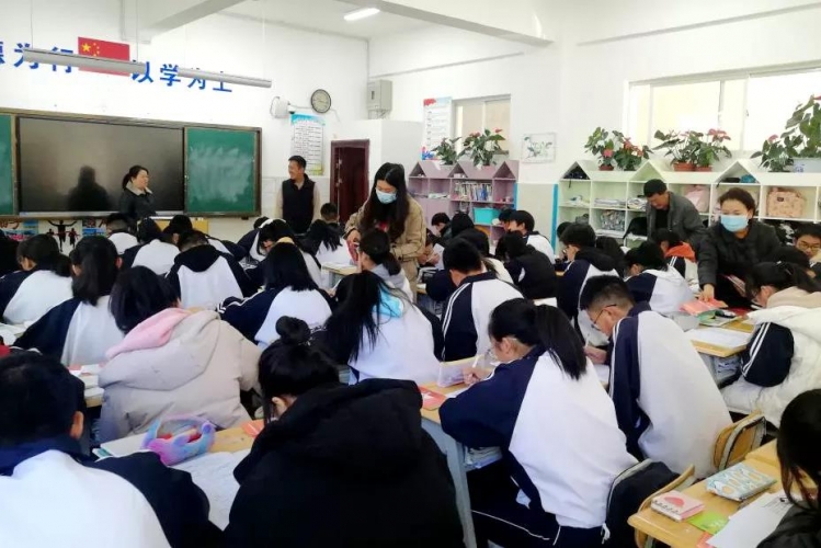 2021年安全用药宣传走进古城区祥和学校