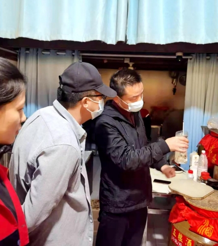 丽江市市场监管局全覆盖开展散装白酒质量安全专项整治