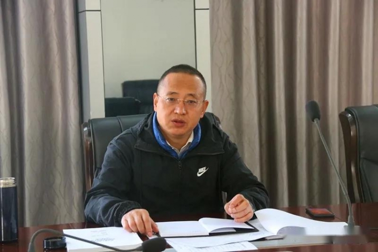 华坪法院召开审判执行质效工作推进会