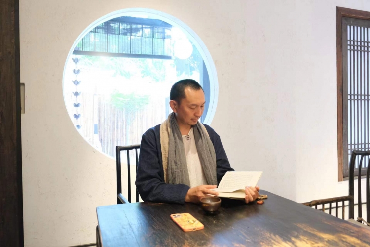 “点亮”夜间经济  让丽江古城越“夜”越美丽 (6).jpg