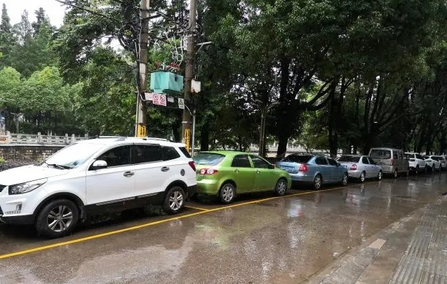 破解城市停车难，云南这样做……