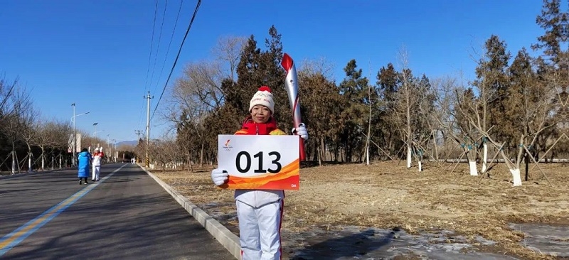 你贵姓？我姓雷！