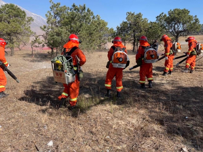 玉龙雪山景区扎实开展2022年度森林草原防灭火联合演练4.jpg