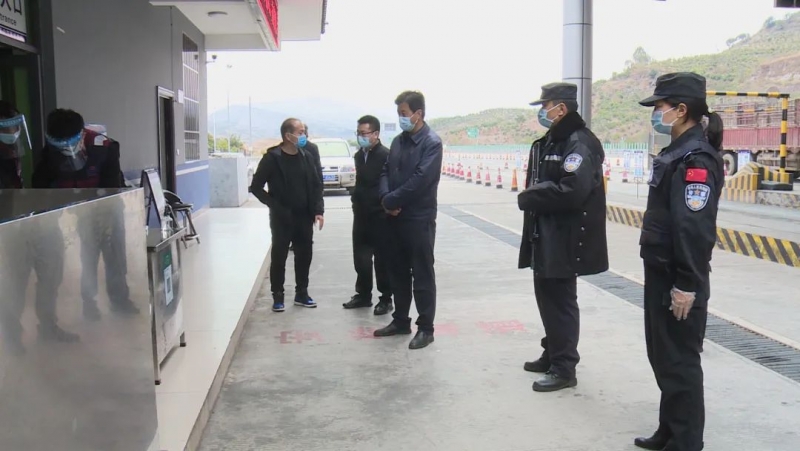 和振调研督导森林草原防灭火、疫情防控及假期值班值守工作