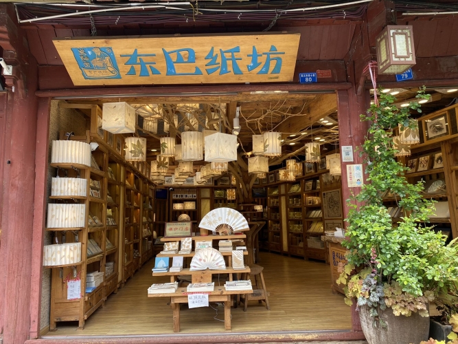 【春暖花开丽江欢迎您】你要的“诗和远方” 丽江古城全都有