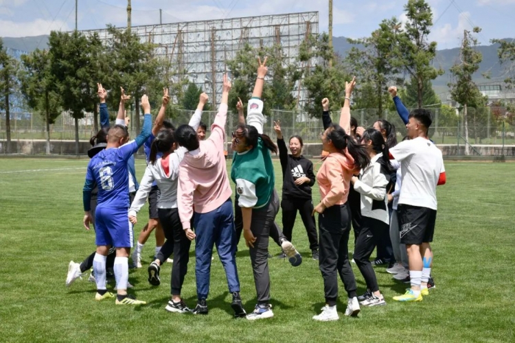 古城区投控集团开展“喜迎二十大 永远跟党走 奋进新征程”主题系列活动 (4).jpg