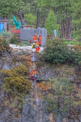 2022“云上”山地救援交流活动在丽江举行