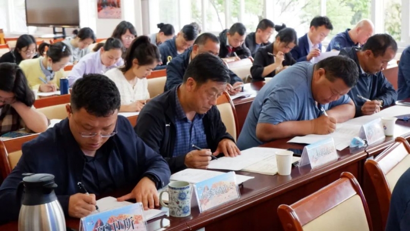 依法行政培训班开课了！助力玉龙雪山景区法治建设再上新台阶