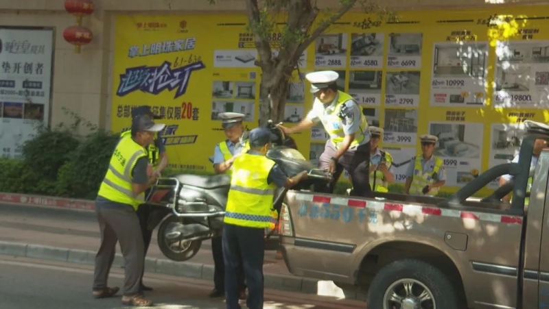 华坪县开展联合执法