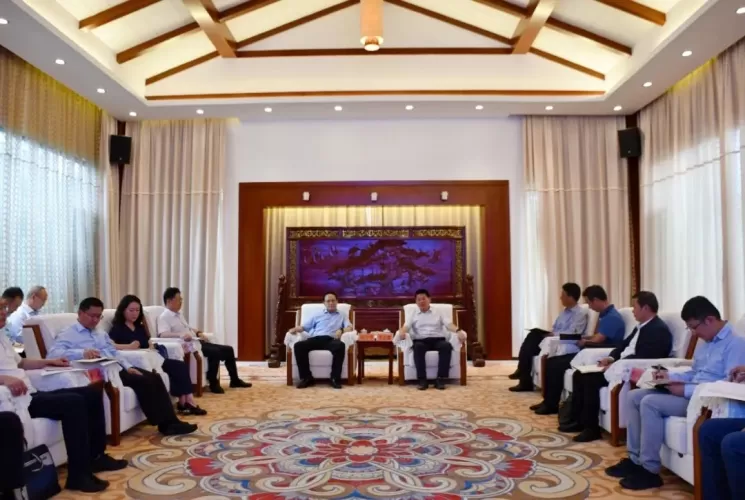 云南交投集团丽江投资开发有限公司揭牌成立