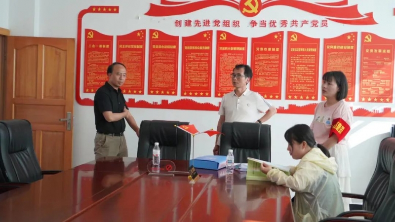 省级专家到永胜开展无烟党政机关示范点创建工作培训暨健康巡讲