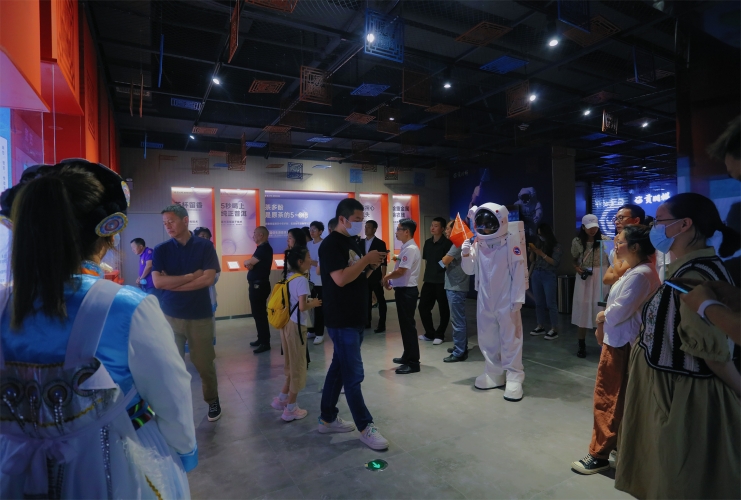 新华天意集·茶马市集开业  闭眼购云南好物！