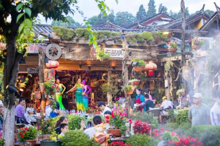 中国日报报道《丽江出台建设世界文化旅游名城提升“文化丽江”品牌三年行动计划》