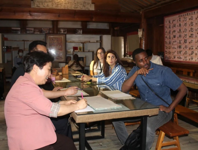 11国驻华使节团2022“发现中国之旅”走进丽江