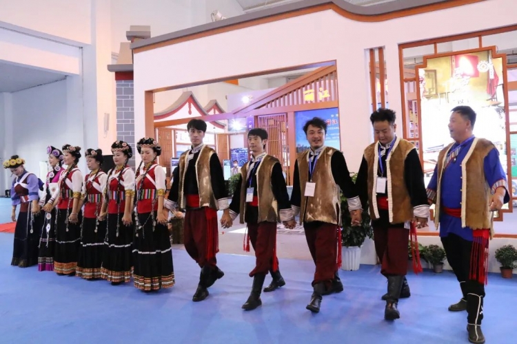 2022中国国际旅交会闭幕，丽江古城精心组织参展荣获“最佳展台奖”  7月24日，2022中国国际旅交会在昆明滇 ...