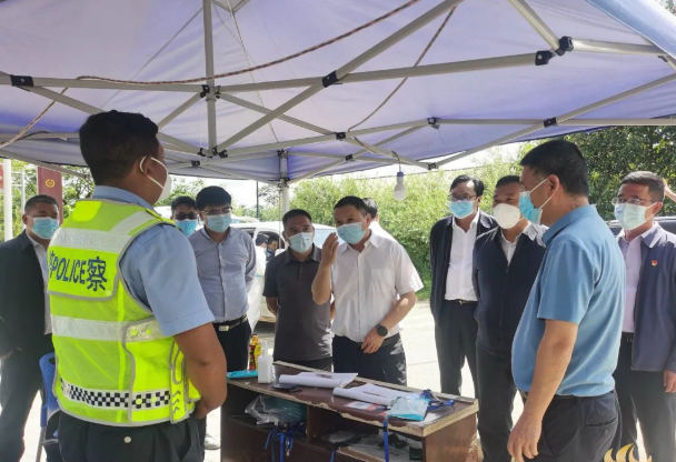 宁蒗县委书记张伟到泸沽湖景区调研疫情防控工作