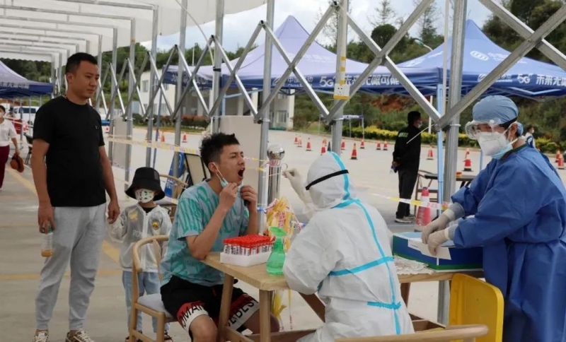 玉龙县新增核酸检测点 24小时免费为游客做核酸