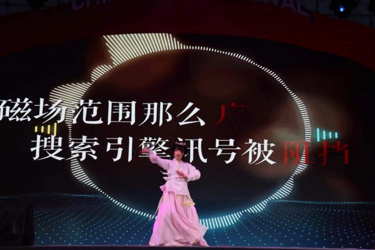 在丽江古城，体验国风与红色文化的碰撞  筑牢“红色国魂”