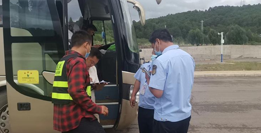 8项行动15条措施重拳出击  2022丽江暑期旅游市场秩序整治力度不减 (3).png