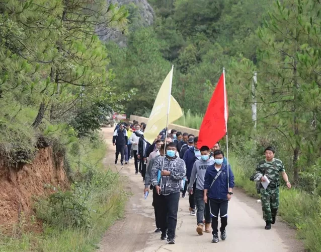 古城区投控集团开展“八一”建军节系列活动