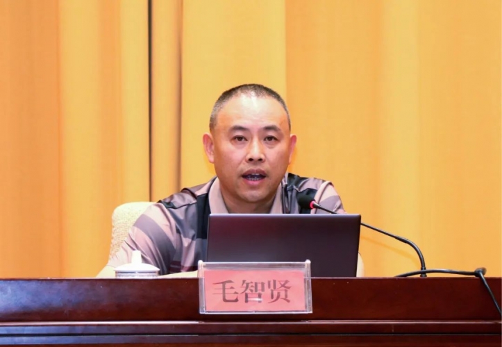 丽江市举行2022年全民国防教育专题辅导报告会