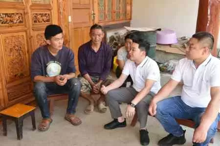 古城区10名学子受习酒·我的大学”逐梦奖学金资助