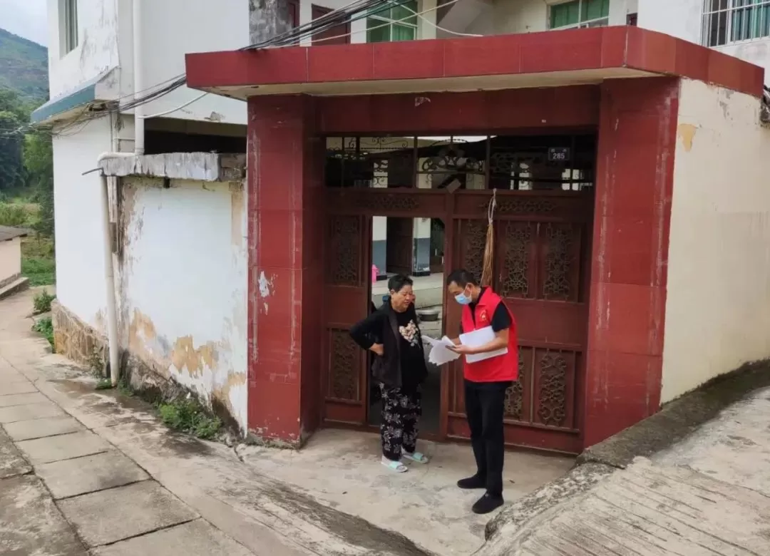 华坪县采取科学有效的防控措施，织密织牢疫情防护网