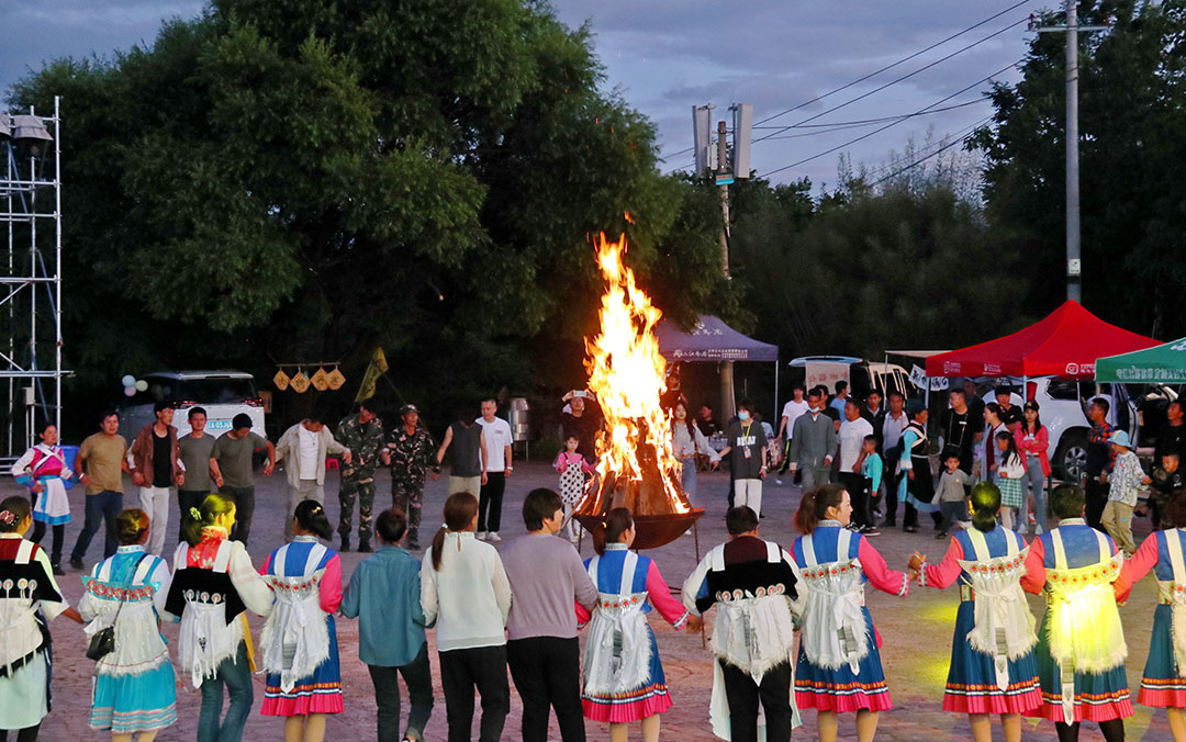 打造旅游新业态——中国丽江首届房车露营文化节即将隆重开幕 (2).JPG