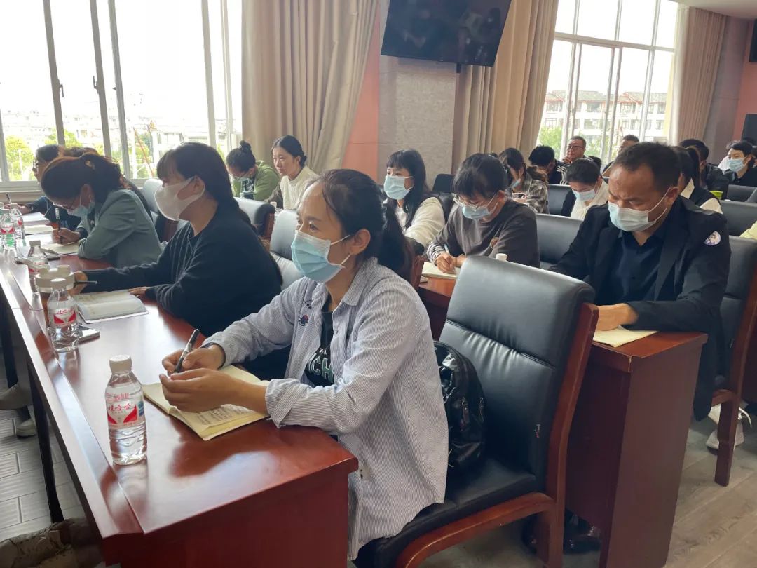 玉龙县召开会议进一步推进12项国家基本公共卫生服务项目相关工作的落实