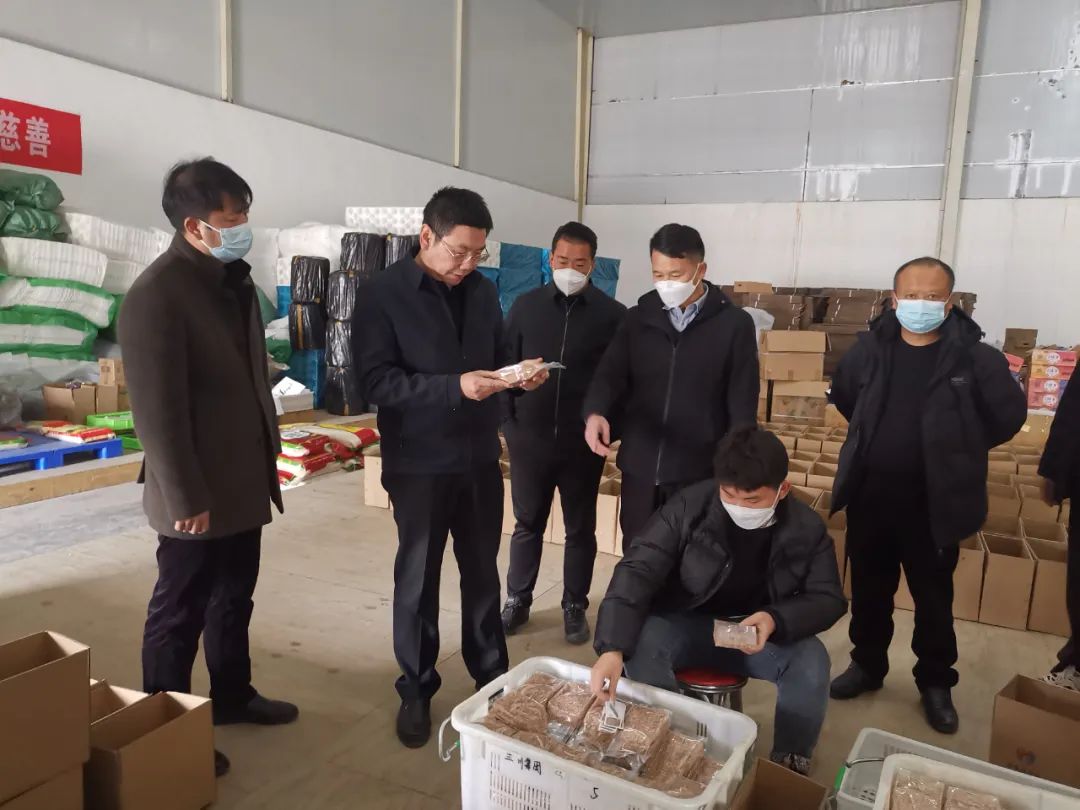 市政府领导到永胜县调研企业发展、安全生产等工作