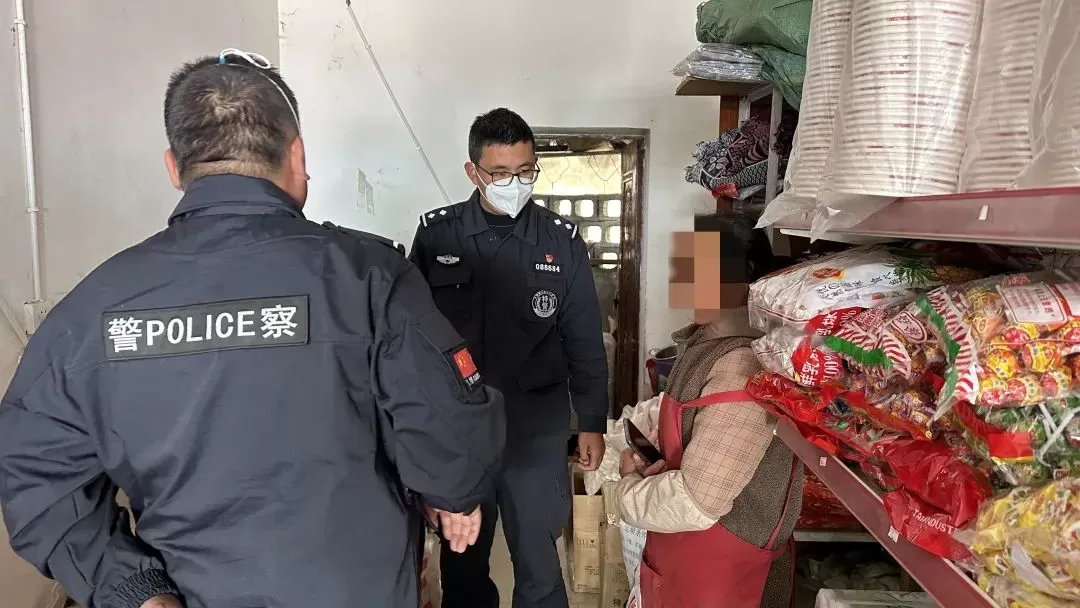 再晚1分钟30个“W”不保，幸亏真“警察”及时赶到