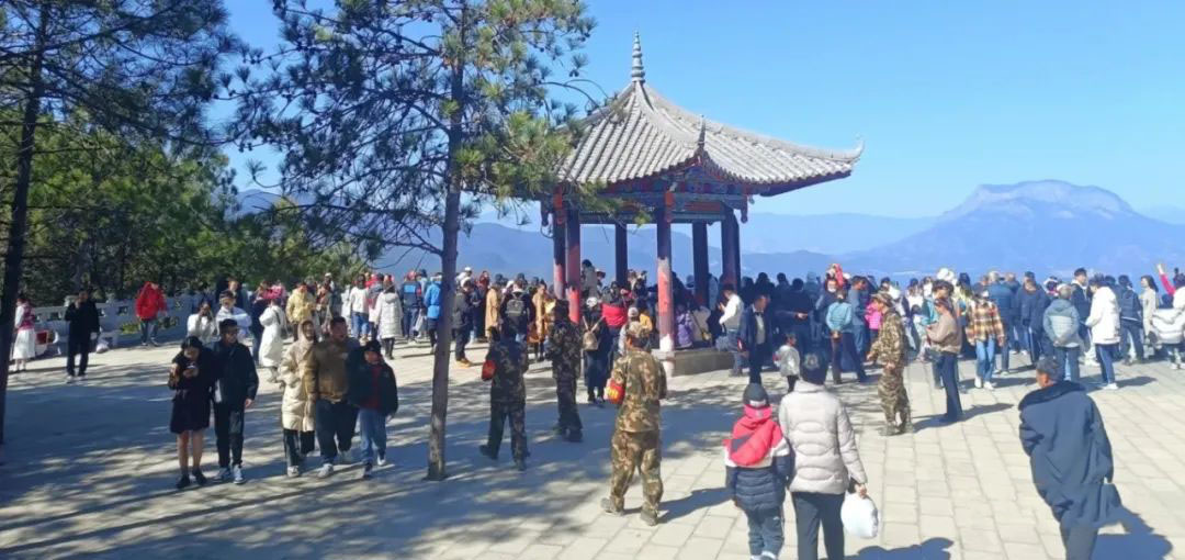 泸沽湖景区春节假期接待游客5万余人次 门票收入32万