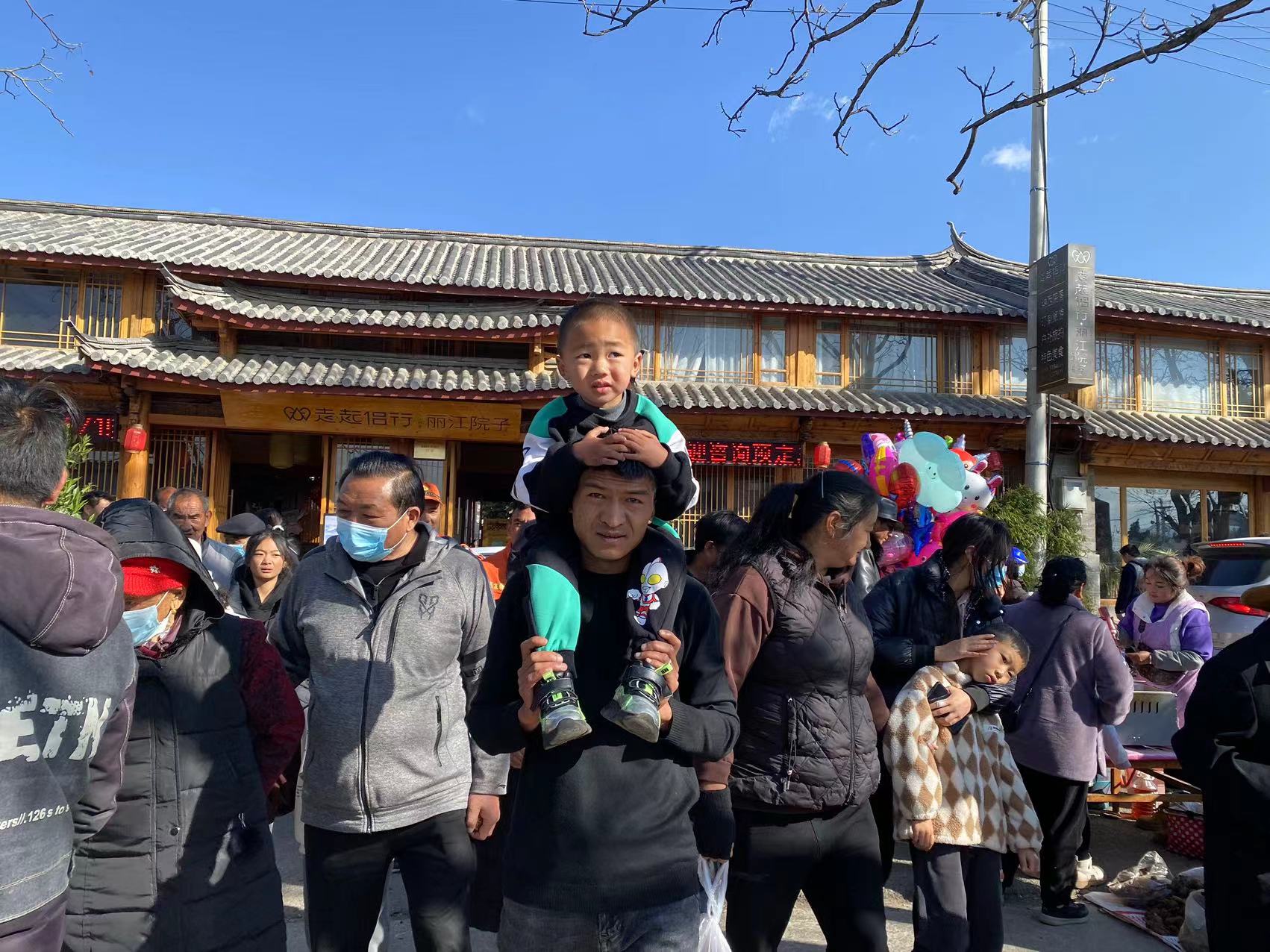 今天白沙万人空巷过“当美空普”节   大宅开门“三多节”马上就要来了！ (11).jpg