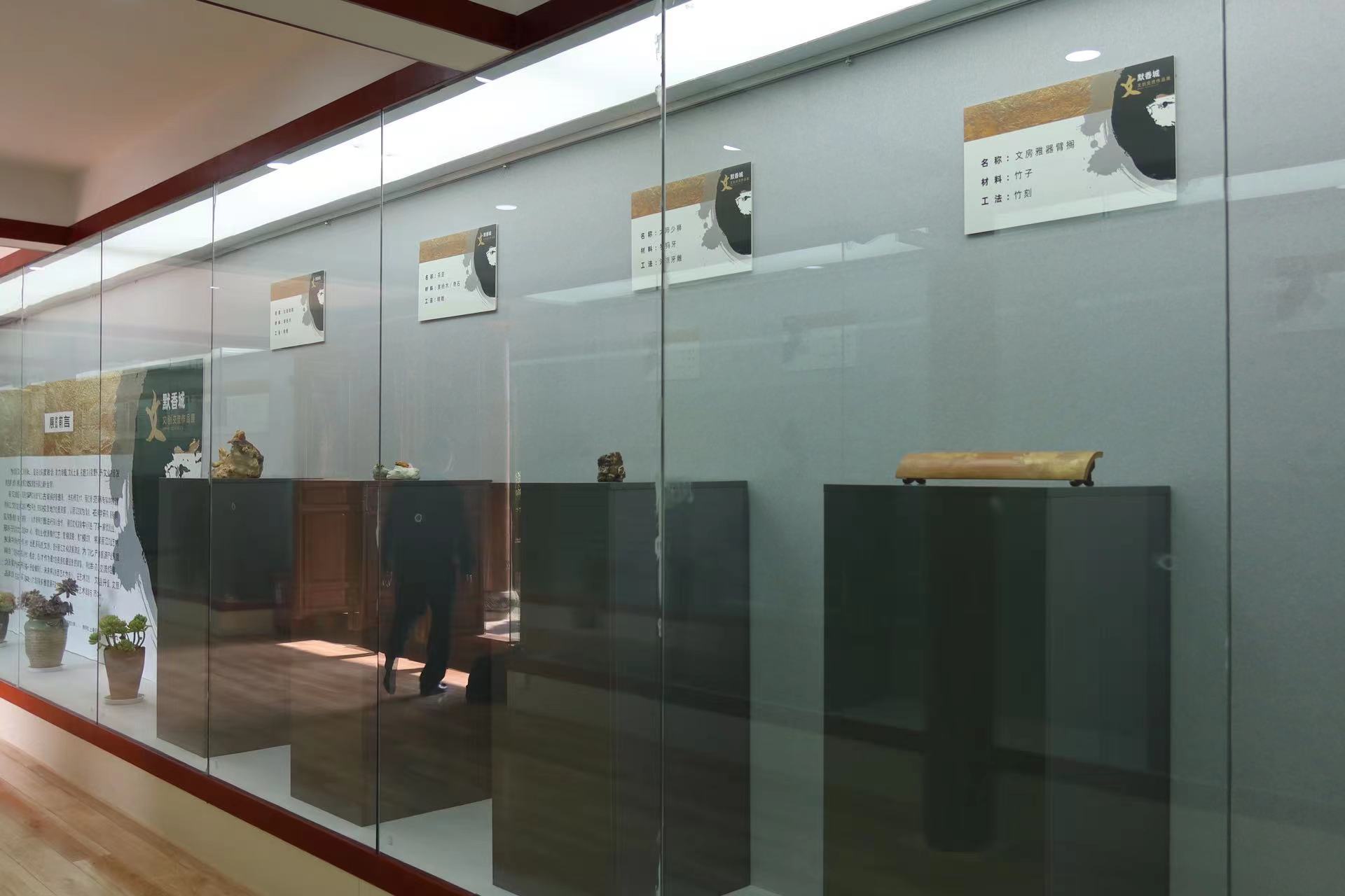 文默香城文创交流作品展在丽江古城开展 (3).jpg