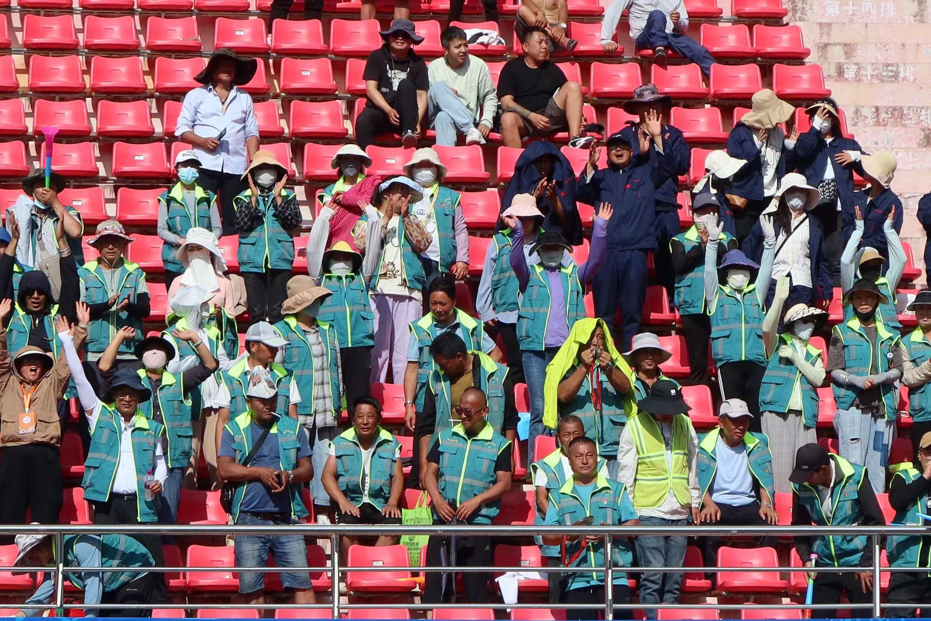 “天雨流芳杯”全省足球邀请赛落幕  古城区代表队夺冠 (2).jpg