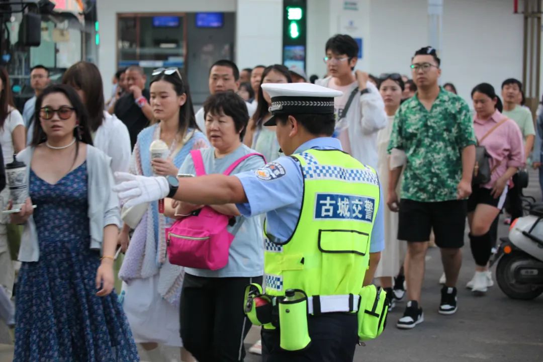 一份来自丽江古城交警的暖心停车攻略~请收藏！ (2).jpg