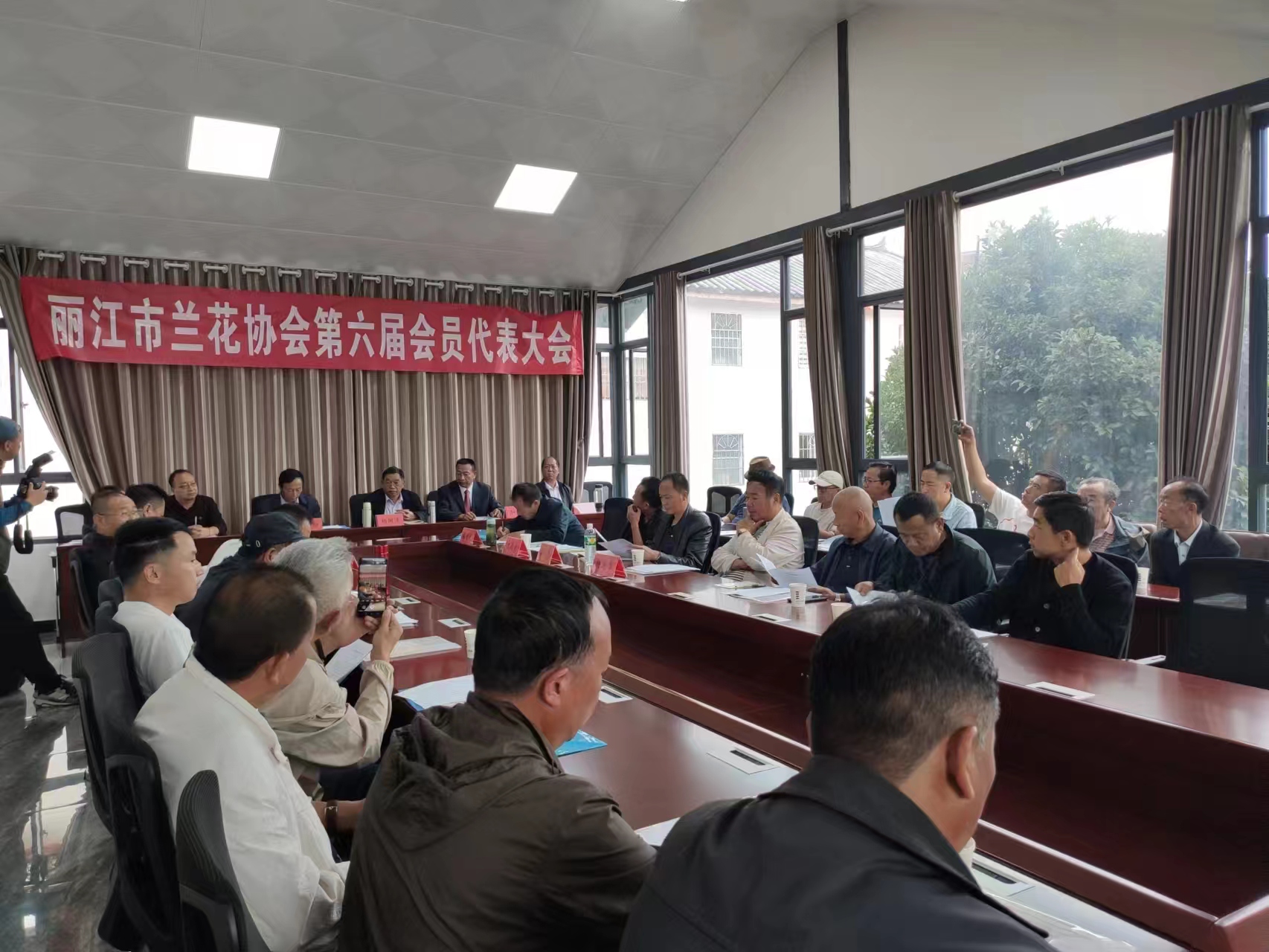 兰花盛宴：丽江市兰花协会助力经济增长与文化传承 (2).jpg