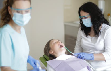 丽江这些口腔诊所违规 立即排查整改！.png