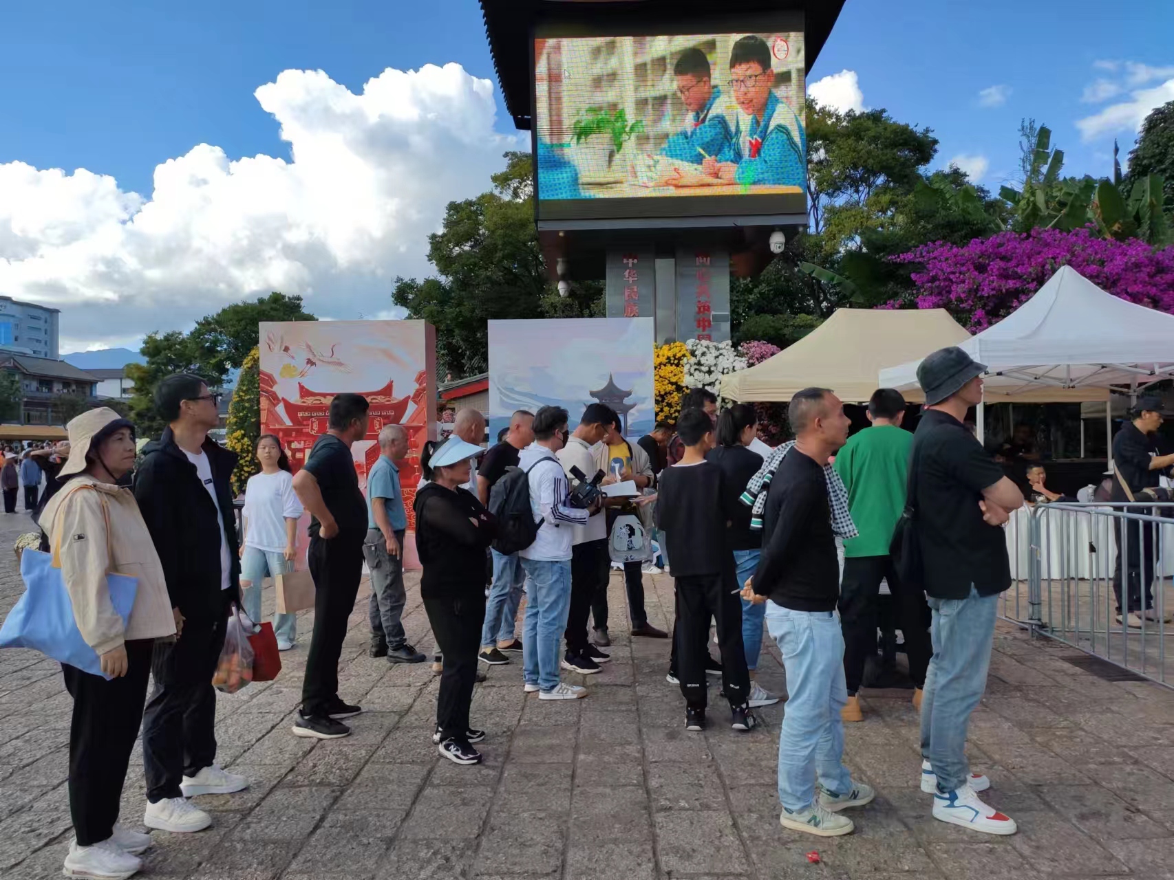 《相信·相信的力量》新书发布 (8).jpg