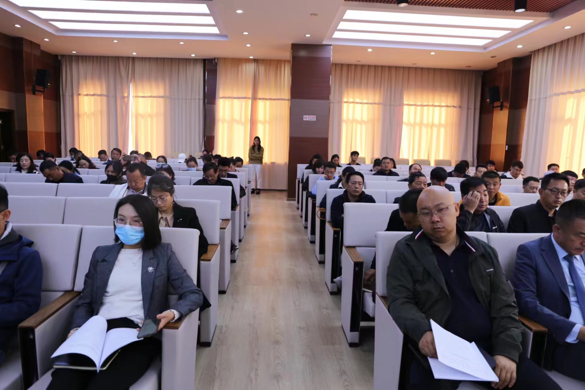 丽江市文旅行业劳动竞赛工作推进会召开 (2).jpg