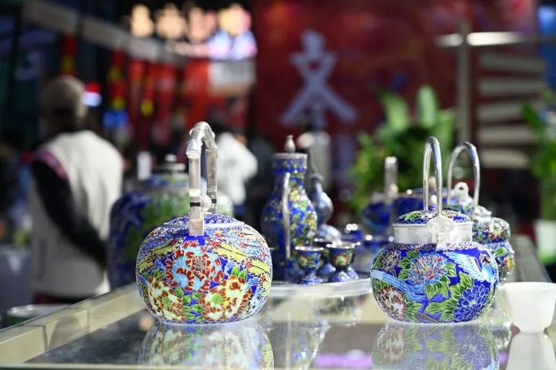 舍不得的丽江”登场——2023国际旅交会引关注 (4).jpg