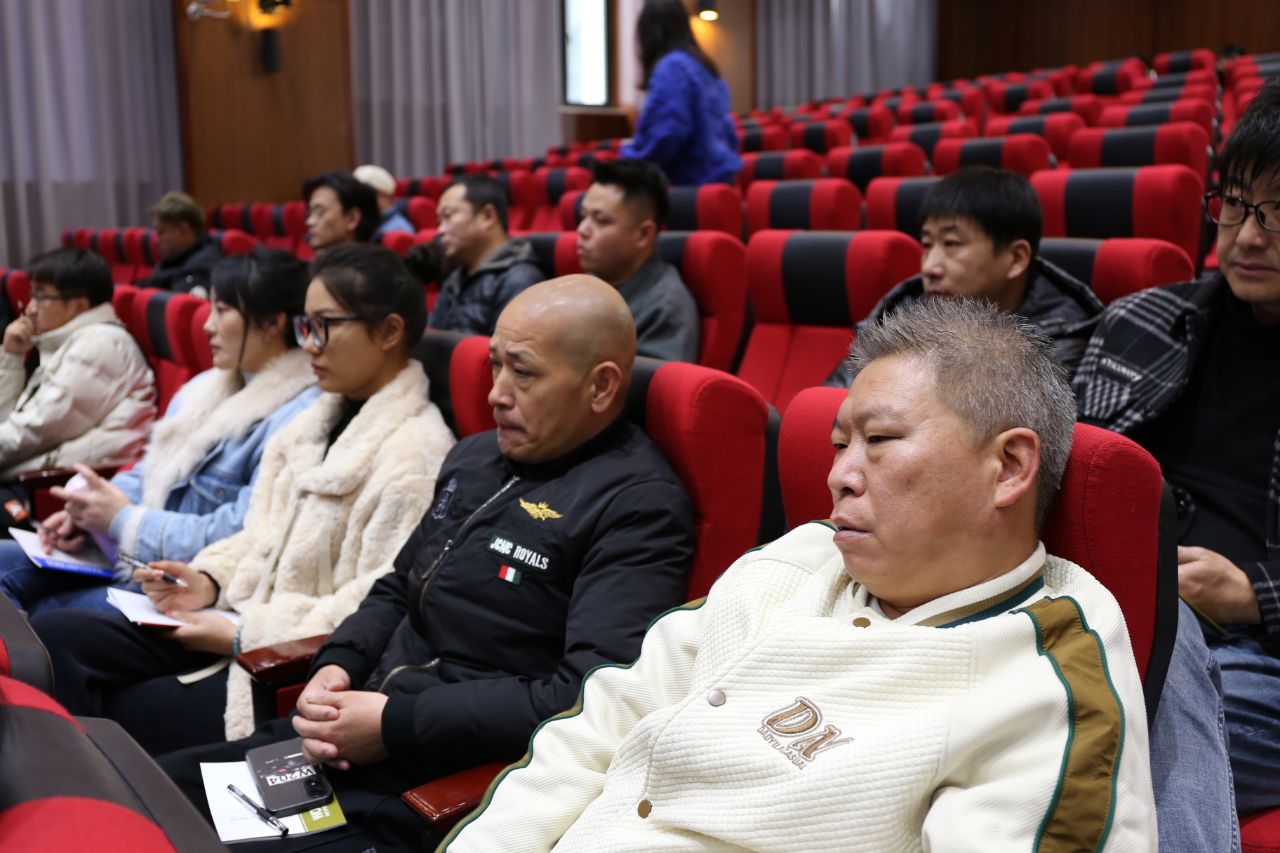 丽江党建引领旅游民宿高质量发展培训班开班仪式举行 (1).JPG