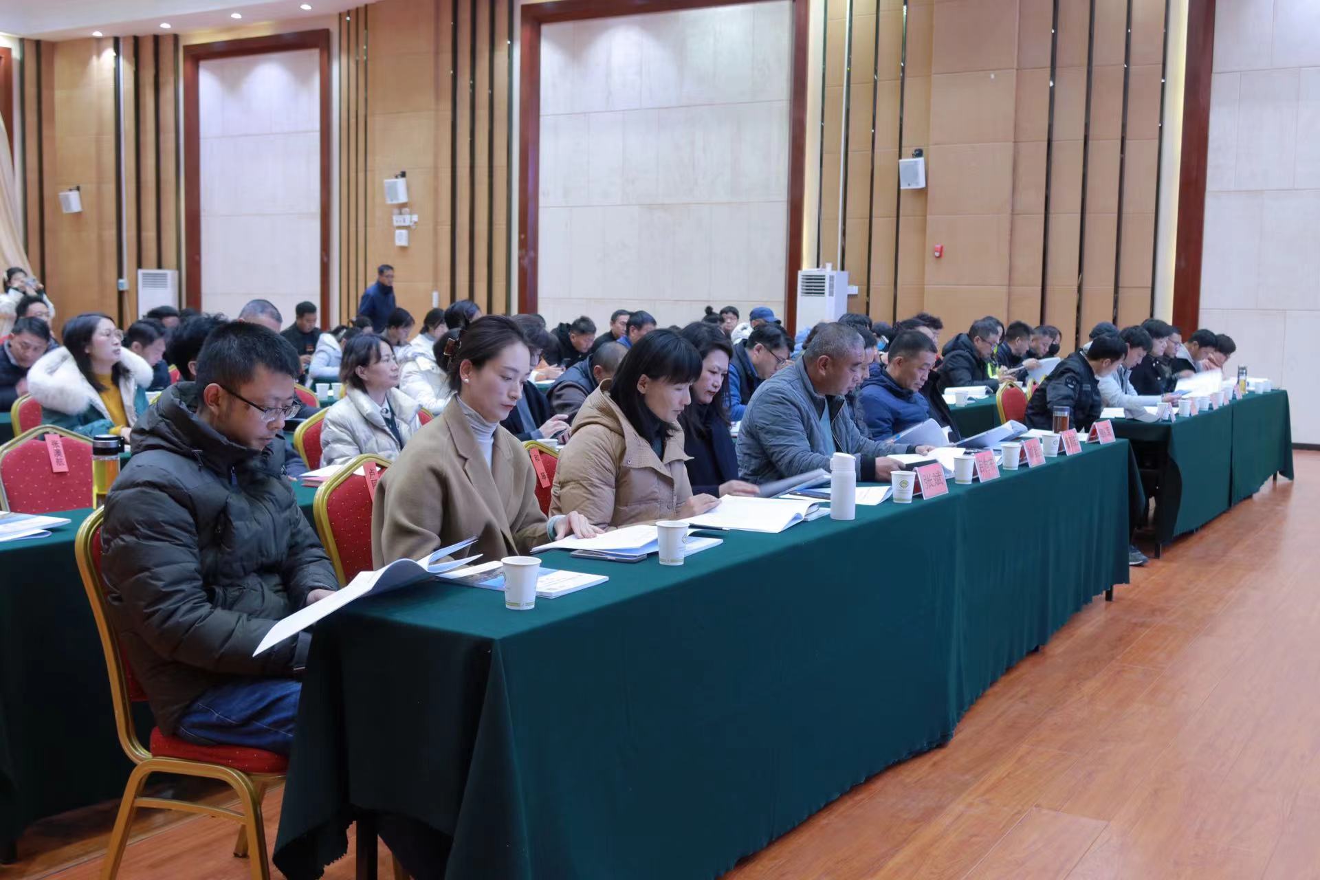 丽江市旅游协会第六届理事会第二次会议暨会员代表大会召开 (3).jpg