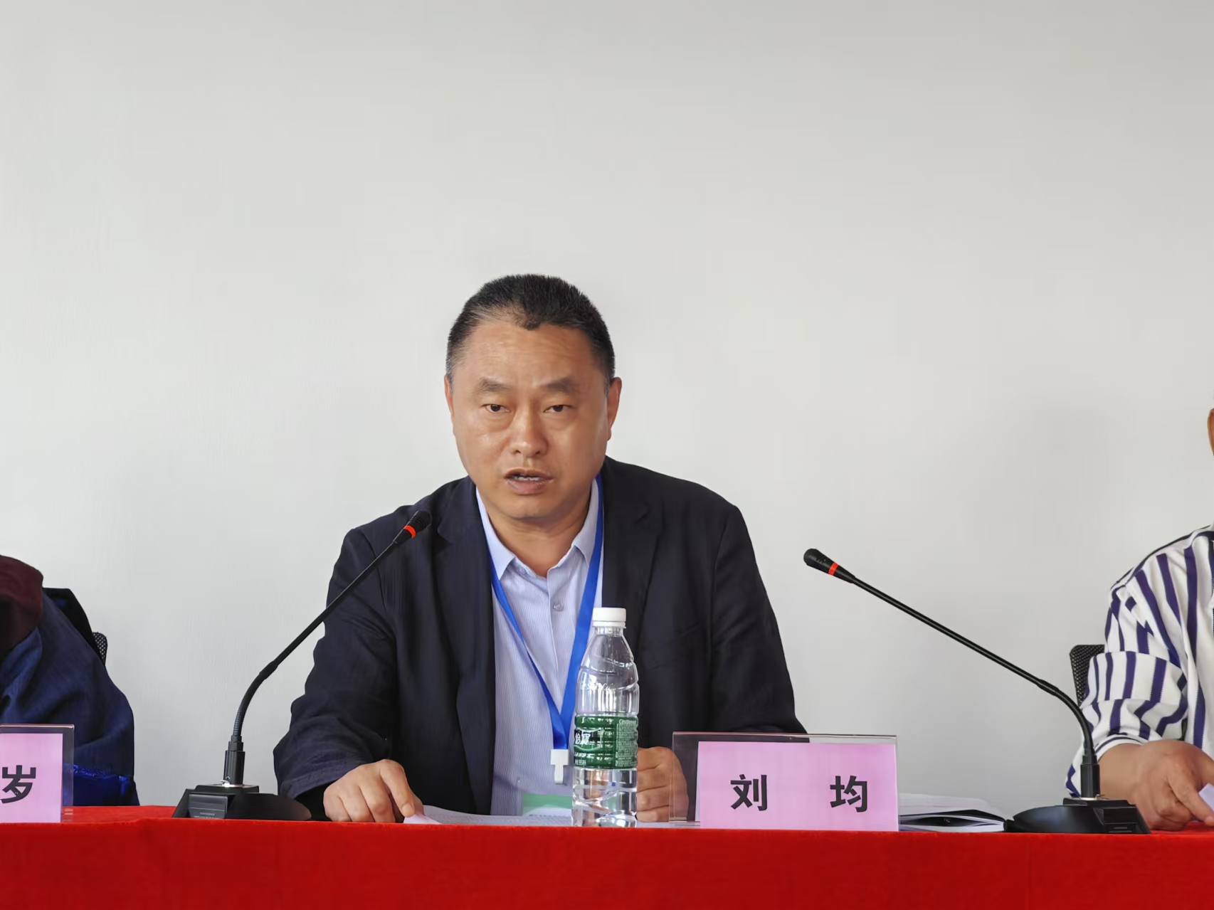 丽江市癌症康复协会正式成立，刘均当选首任会长07.jpg