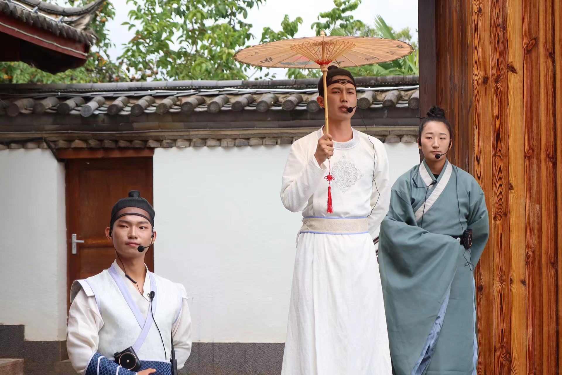 全国首个沉浸式主题村落亮相  序山海等你来探秘 (8).jpg