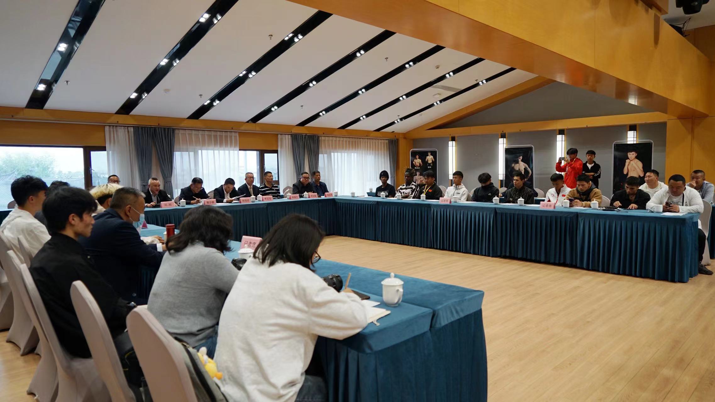 丽江将迎武术盛宴：2024年“战滇峰”男子职业拳击赛即将举办 (2).jpg