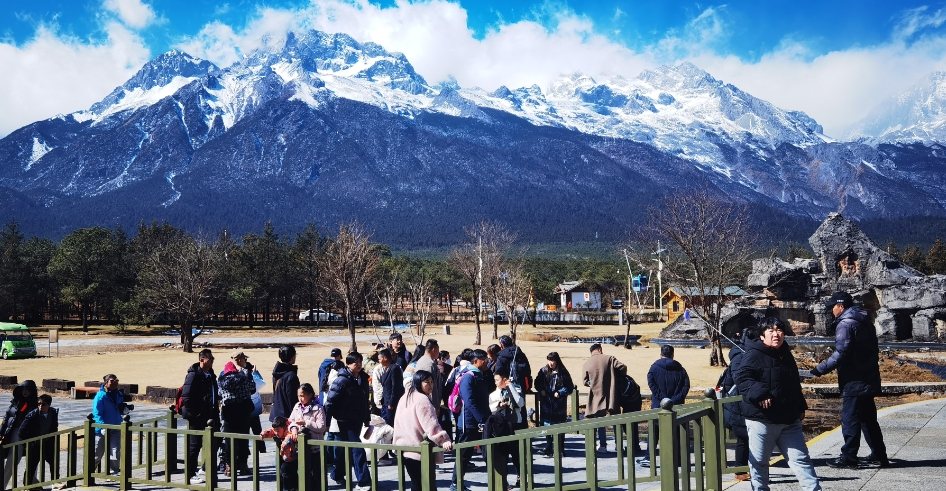 春节假期，玉龙雪山景区井然有序，景美、人更美2.jpeg