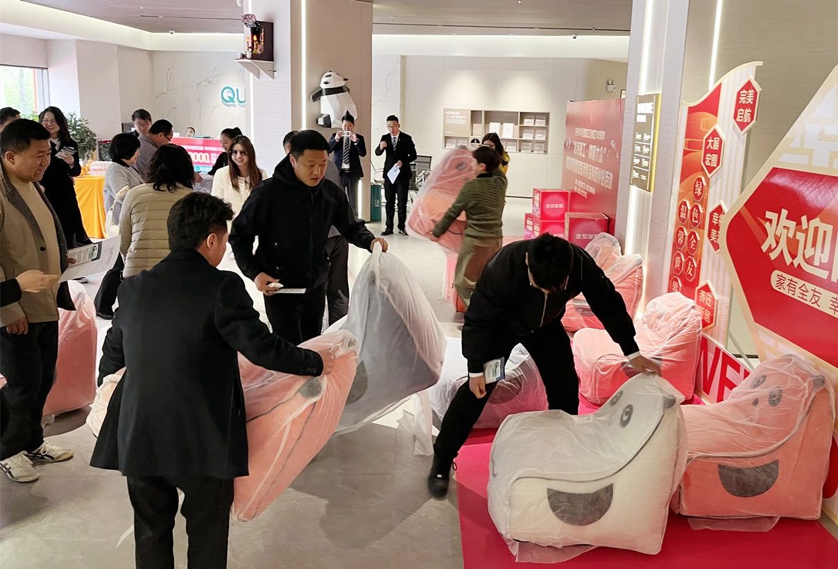 “政府 企业 工会”多方补贴 丽江家装换新活动火爆开启2.jpg